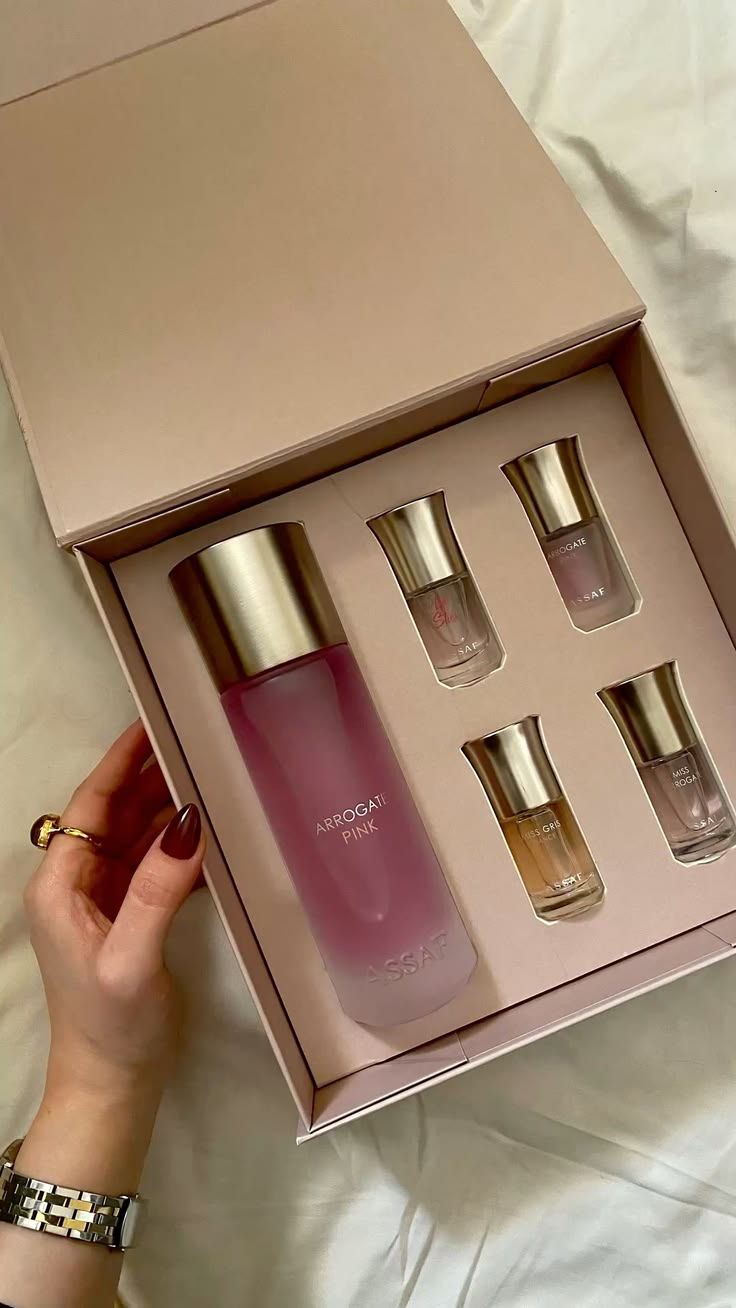 Assaf Arrogate Pink Collection
