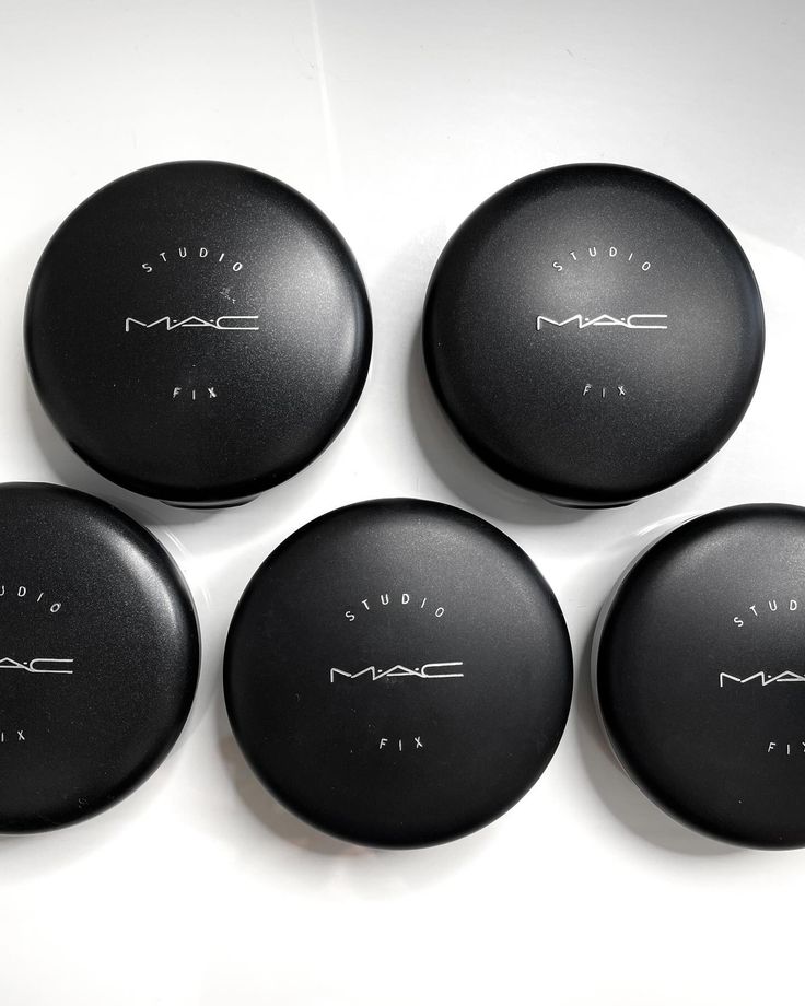 MAC Studio Fix Powder Plus Foundation