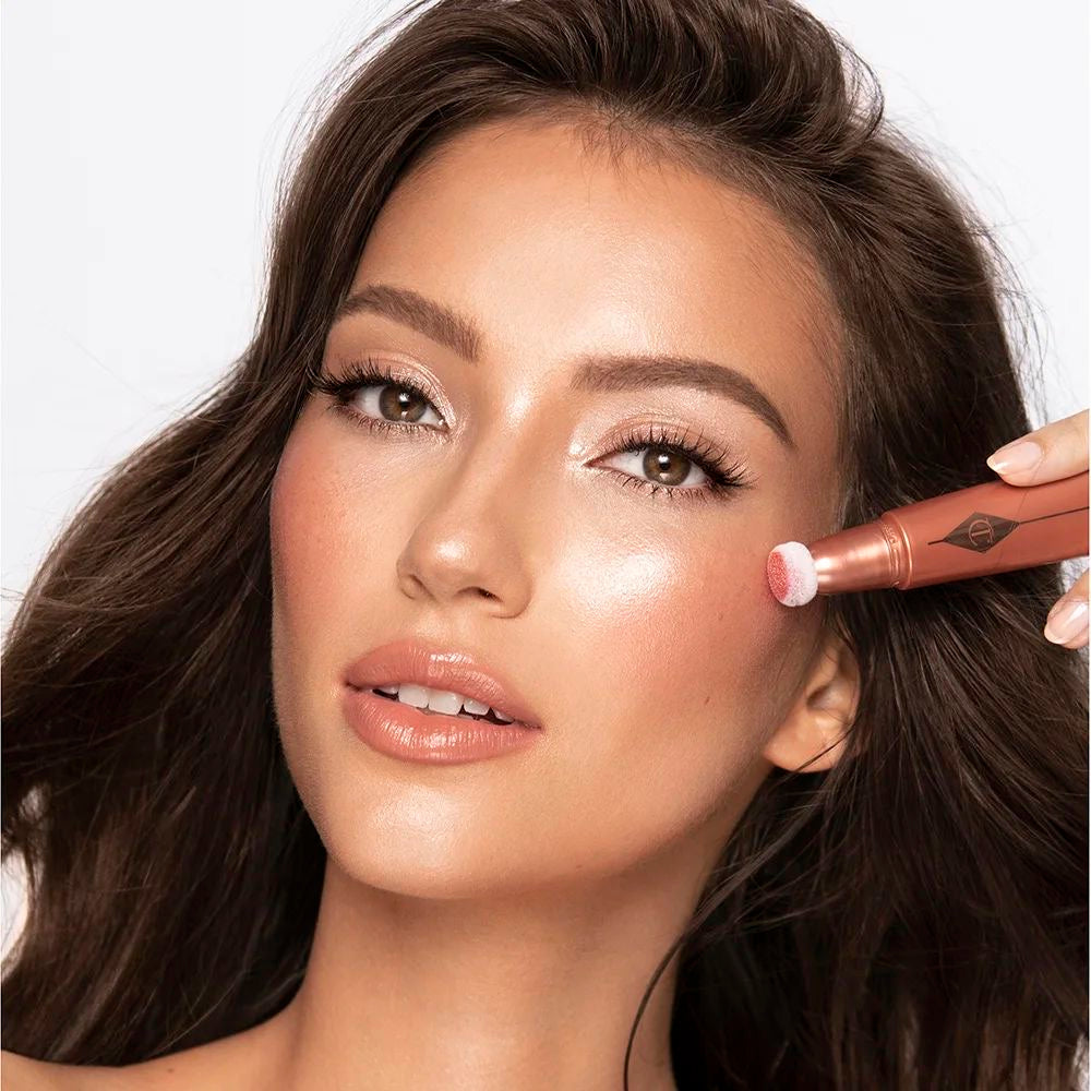 Charlotte Tilbury Beauty Highlighter wand