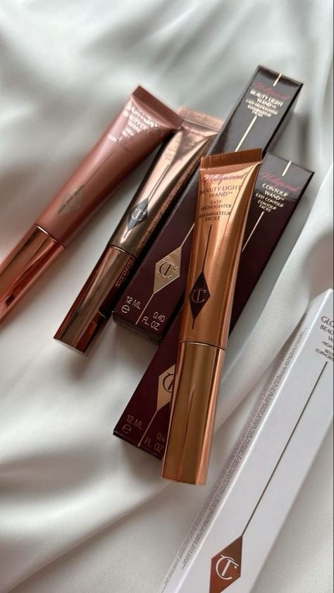 Charlotte Tilbury Hollywood Contour Wand
