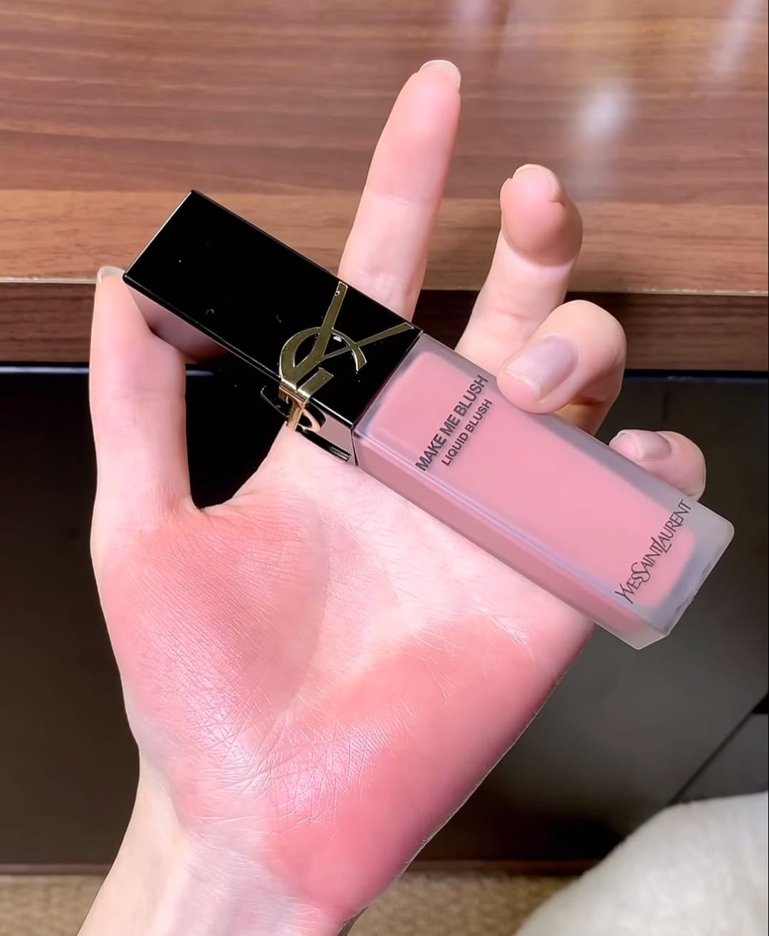 YSL Beauty Make Me Blush Blurring Liquid Blush Mini – 5 ml
