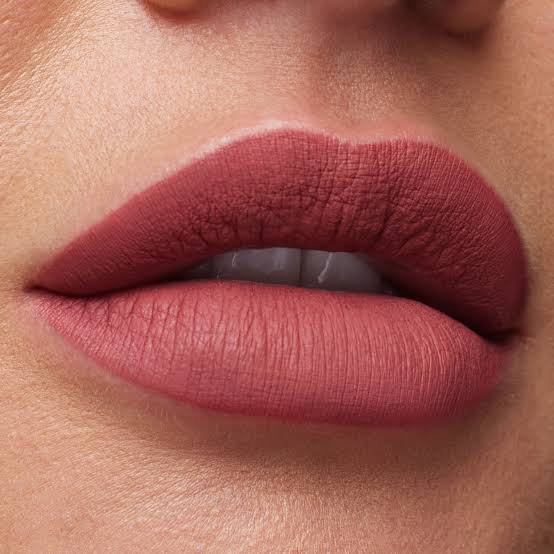 Huda Beauty mini liquid lipstick (Sample Size)