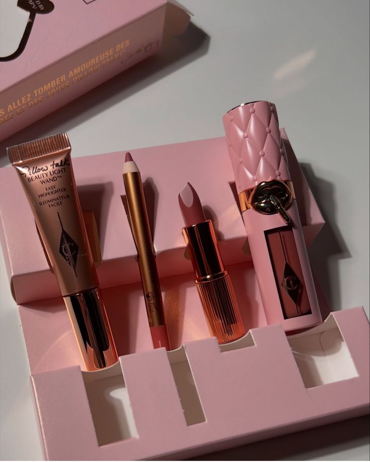 Charlotte tilbury pillow talk iconic lip and cheek secrets